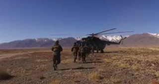 Видео — Вооруженные силы Кыргызстана отмечают 25-ю годовщину