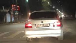 Бишкекчанин интересуется, настоящий ли госномер установлен на автомашине «БМВ»?