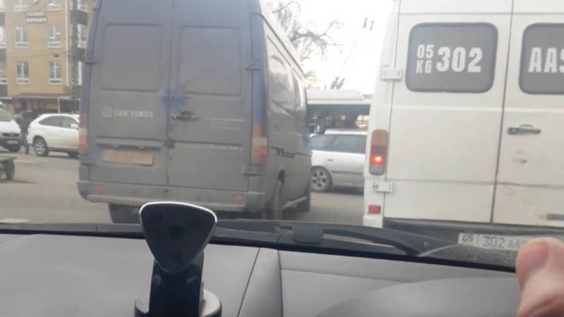 На Московской-Кулиева не работает светофор. Видео