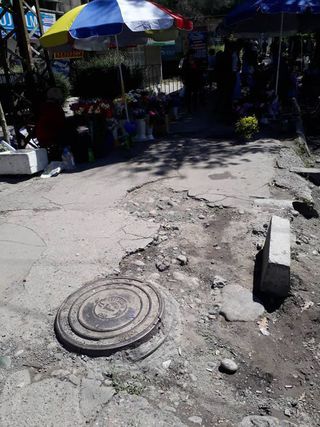 Реконструкция тротуаров и арычной системы на ул.Московской не предусмотрена, - мэрия Бишкека