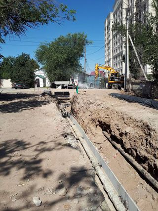 Мэрия Бишкека: На ул.Ажибек Баатыра проводятся работы по прокладке инженерных сетей