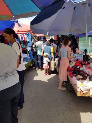 На территории Ошского рынка регулярно проводятся рейды по выявлению незаконно установленных объектов, - мэрия Бишкека