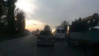 Можно ли продлить зеленый сигнал светофора в селе Романовка? - читатель (фото)