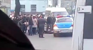 Пострадавшая в результате наезда авто патрульной милиции доставлена в Нацгоспиталь, - УПМ ГУВД Бишкека