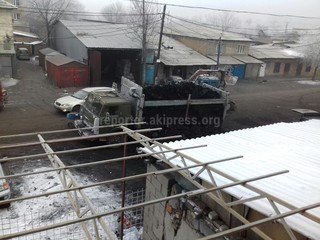 Угольные склады на ул.Пушкина еще в прошлом году должны были закрыться, - читатель (фото)