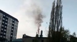 В 12 мкр из трубы в мечети валит черный дым? - бишкекчанин (видео)