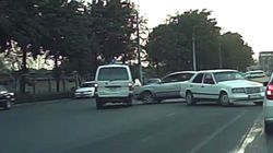 На Жибек-Жолу столкнулись легковое авто и скорая помощь <b><i>(видео)</i></b>