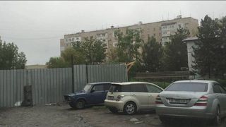 Законно ли поставлено ограждение возле детского сада №173 в Бишкеке? - читатель
