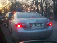 В Бишкеке появился водитель, у становивший на свое авто сирену и создающий аварийные ситуации <b>(фото)</b>