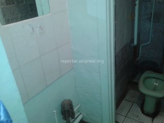 В туалетах поликлиники №6 появились раковины и краны, - Департамент здравоохранения отреагировал на замечание читателя