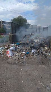 В городе Таш-Кумыр сжигают мусор на территории мусорной площадки, - житель (фото)