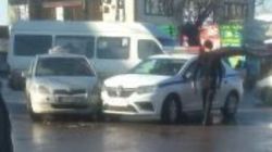 Спецмашина попала в ДТП возле Ошского рынка. Видео и фото