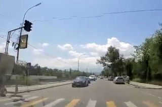 На улице Малдыбаева не работает светофор <i>(видео)</i>