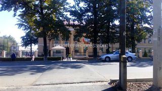 Ремонтные работы на Тоголок Молдо продлятся до 30 октября, - мэрия Бишкека