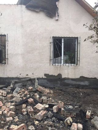В Беш-Кунгее полностью сгорел дом. Семья осталась на улице