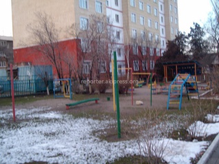 Прокуратура г.Бишкек отвечает на вопрос о законности строительства в 4 микрорайоне возле специализированного детсада