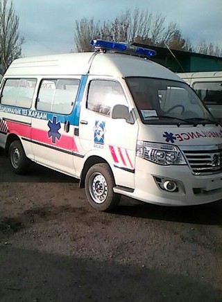 Департамент здравоохранения Бишкека сообщает, что 12 автомашин скорой медпомощи четвертый день работают на линии