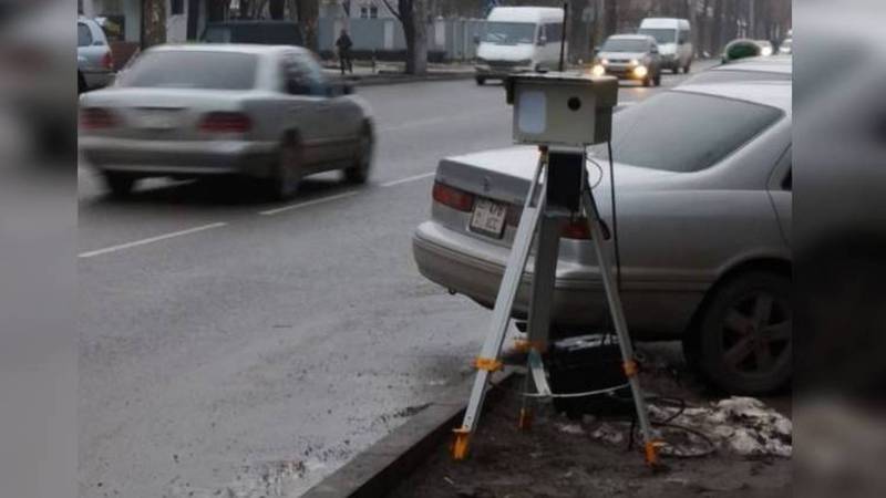 Правильно ли стоит аппарат видеофиксации на Ахунбаева-Шота Руставели? (фото)