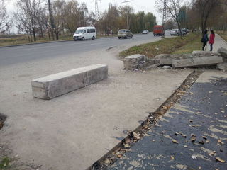 Читатель Алтынбек жалуется, что ремонт дороги в верхнем «Төкөлдөше» до сих пор не завершен