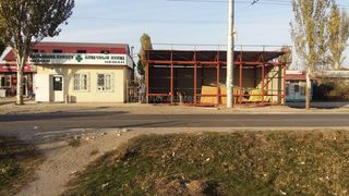Мэрия Бишкека: Павильон на пересечении улиц Ашар и Омуракунова в Ак-Орго установлен законно