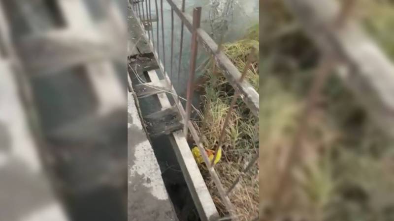 В Иссык-Атинском районе мост, соединяющий два села, в аварийном состоянии (видео, фото)
