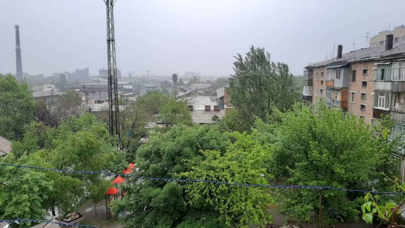Дождь в Бишкеке. Видео и фото горожан