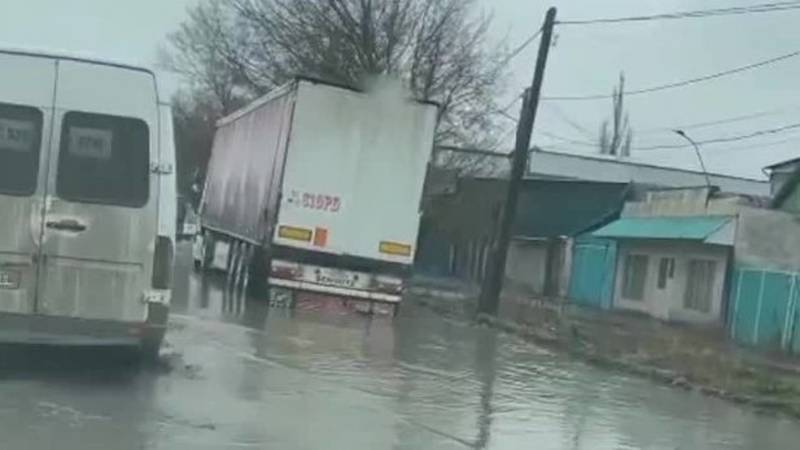 Еще одна жалоба на затоп в районе Киркомстром. Видео