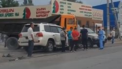 В Бишкеке произошло ДТП с участием 5 машин. Видео