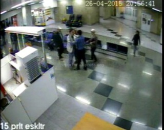 Работник стомфака КГМА ударил сотрудника ГКНБ, - пресс-служба о дебоше в аэропорту <b><i>(видео)</i></b>
