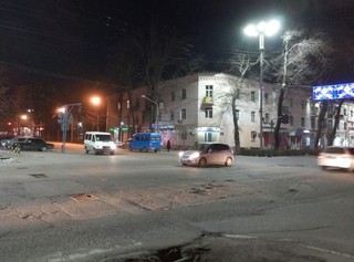 Светофор на перекрестке Чуй-Турусбекова не работает уже 3-й день, - читатель (фото)