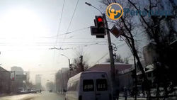 Беспредел бусов на дорогах Бишкека <i>(видео)</i>