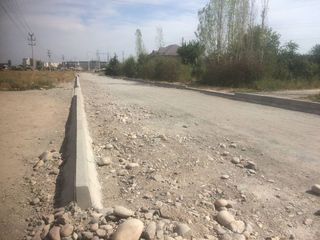 Читатель интересуется, почему в столичном жилмассиве Кок-Жар приостановлена реконструкция дороги <i>(фото)</i>