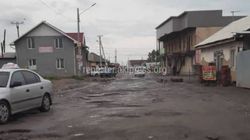В с. Новопавловка на ул.Гоголя дорога в ужасном состоянии (видео)
