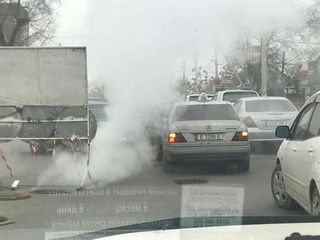 На Фрунзе-Суюмбаева столкнулись 2 машины <i>(фото)</i>