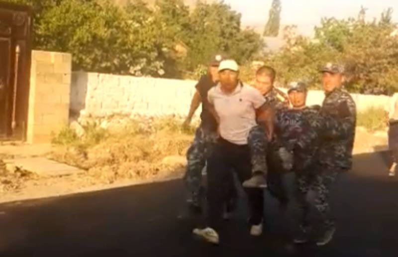 Видео с места инцидента на кыргызско-таджикской границе