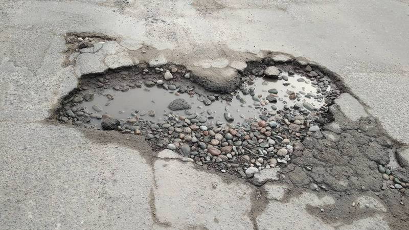 Мэрия Бишкека снова прокомментировала сообщение о ремонте улицы Жукеева-Пудовкина