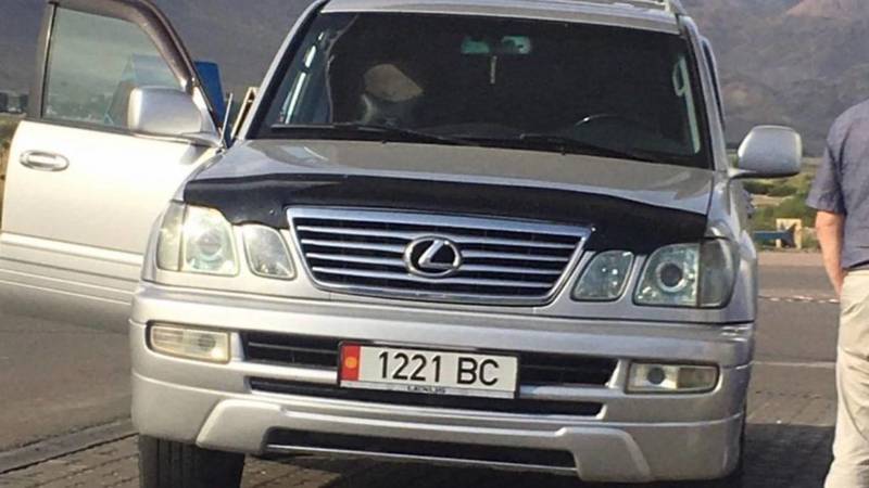 Обнаружен Lexus 470 с неоплаченными штрафами на полмиллиона сомов