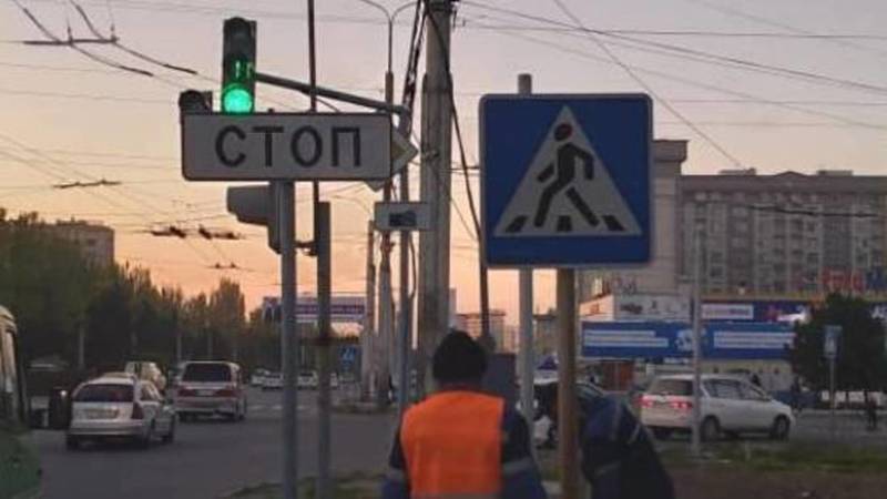 «Бишкекасфальтсервис» исправил дорожные знаки на Южной магистрали. Фото