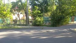 Горожанин просит организовать пешеходный перехода возле садика на Г.Айтиева