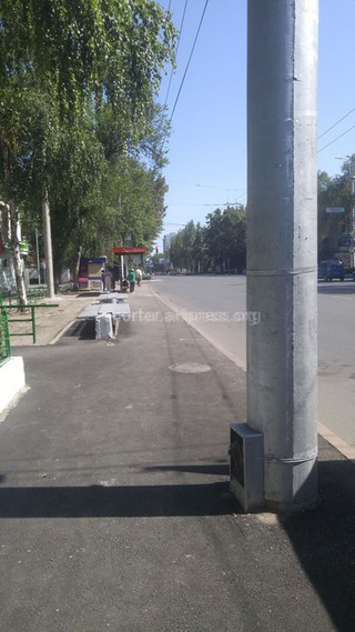 Крышка, распределительного щита на остановке Манаса – Боконбаева, закрыта, - мэрия