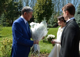 Видеокадры со свадьбы дочери президента Алии Шагиевой