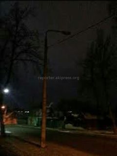 На ул.Каракумской после ветра местами перестали работать уличные фонари, - читатель
