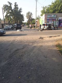 На пересечении улиц Баялинова и Исанова в Бишкеке произошло ДТП