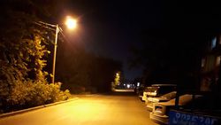 На ул.Скрябина два месяца не меняют перегоревшие лампы уличного освещения (фото)