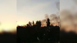 Жители жилмассива Ак-Бата: Нам нечем дышать из-за дыма со свалки <i>(видео)</i>