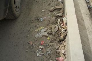 Бишкекчанин просит очистить от мусора ул.Куюкова в Арча-Бешике