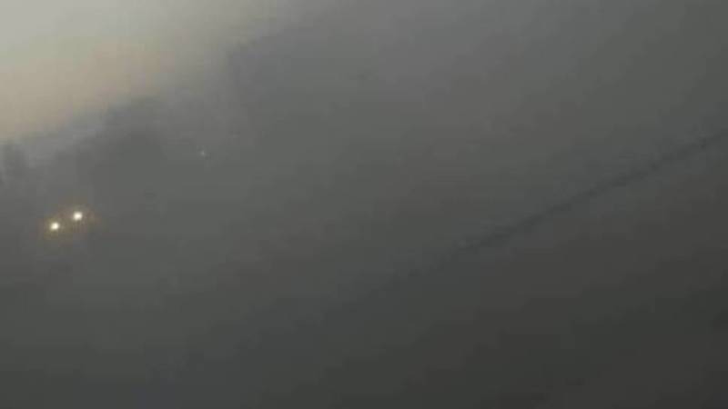 Водитель жалуется на пыль на дороге Бишкек—Кара-Балта. Фото и видео