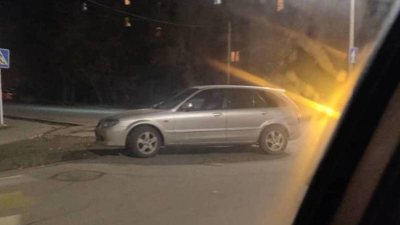 На Боконбаева столкнулись две машины. Фото