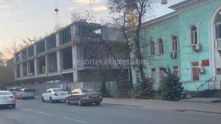 Стройка на Раззакова идет законно, строится 12-этажная гостиница, - Госстрой