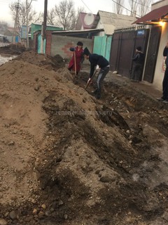Когда завершится ремонт по замене водопровода на ул.Свердлова? – житель села Новопавловка (фото)
